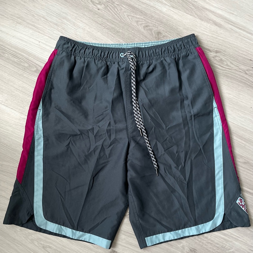 NIKE Gray‎ and pink womens Shorts